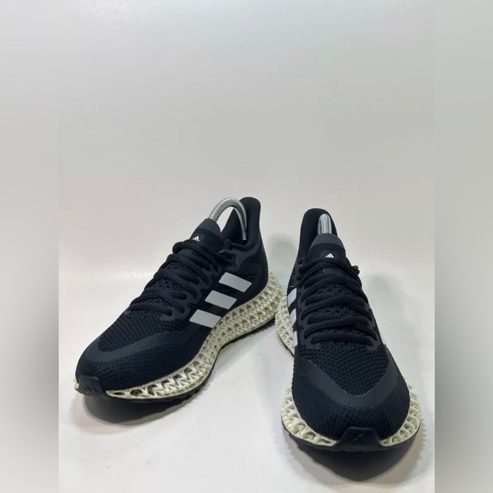 Size 7 - Women’s Adidas 4DFWD 2 ‘Black White’ Running Shoes GX9266 Men’s 8.5
